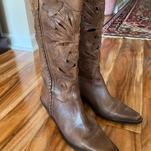 brown cowboy boots